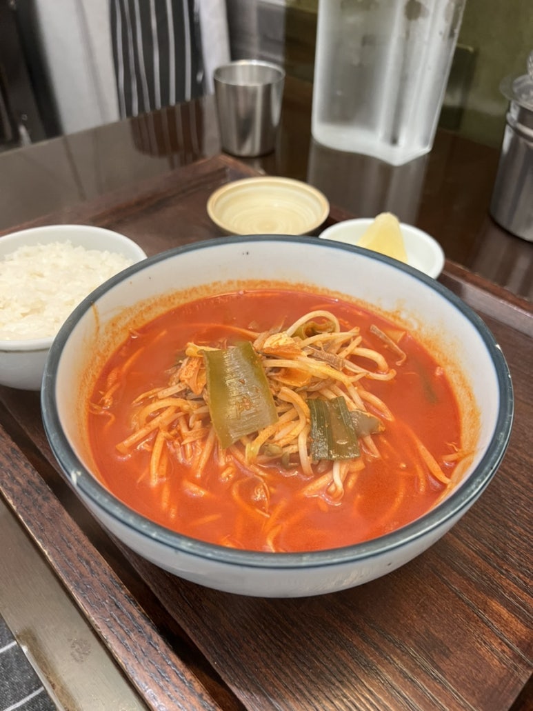 육장인 이미지