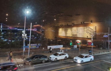 스타벅스 광안비치점 이미지