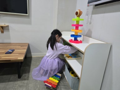 온더문키즈풀빌라 이미지