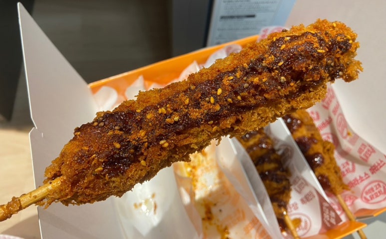 엄지척닭꼬치 이미지