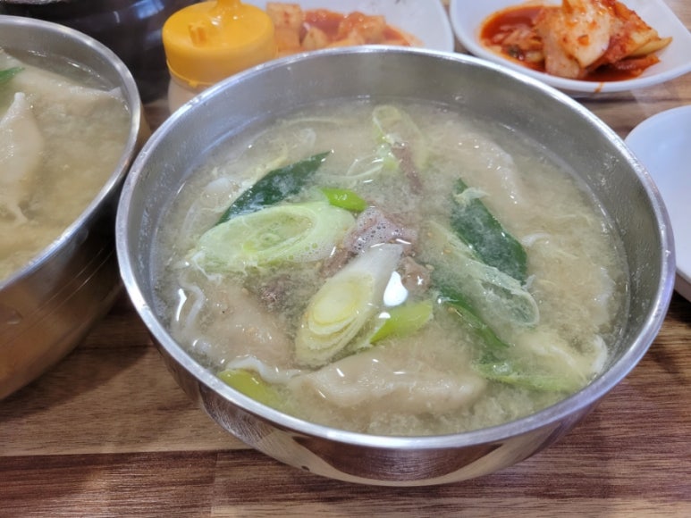 만천만두국 이미지