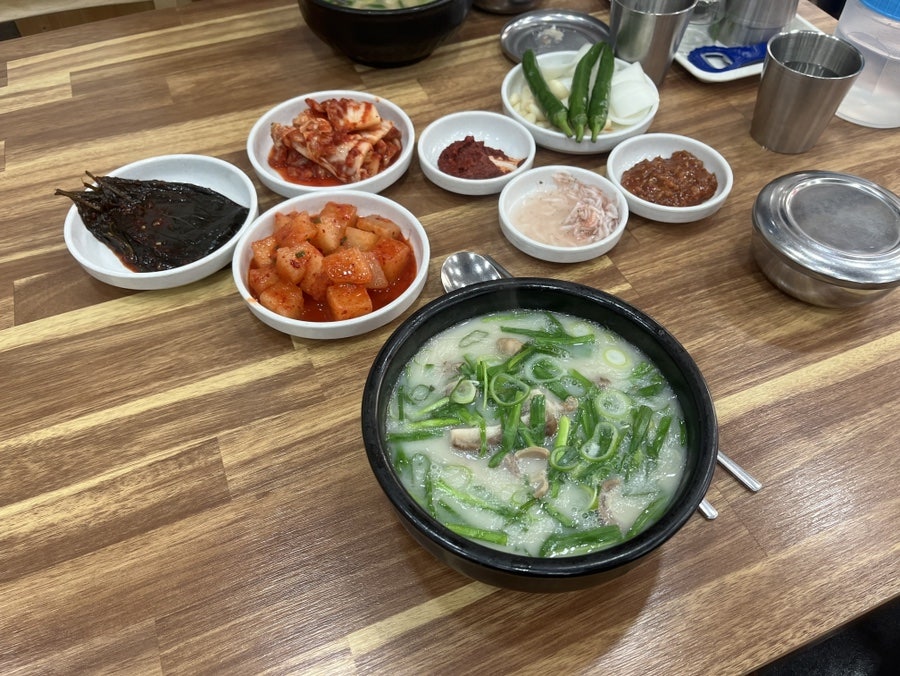 대경돼지국밥 이미지
