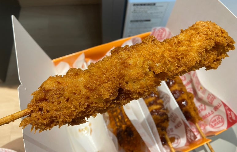엄지척닭꼬치 이미지