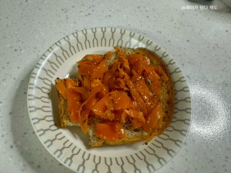 찌니네식빵 이미지