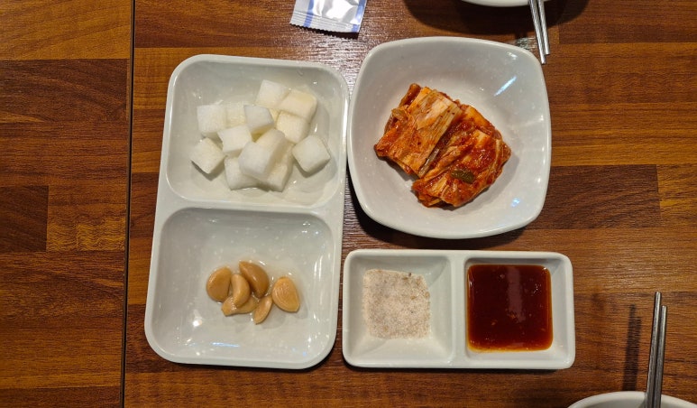 팔호통닭 이미지