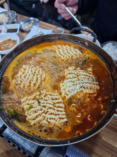 두리만횟집 이미지