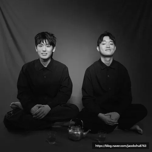 산만한시선 이미지