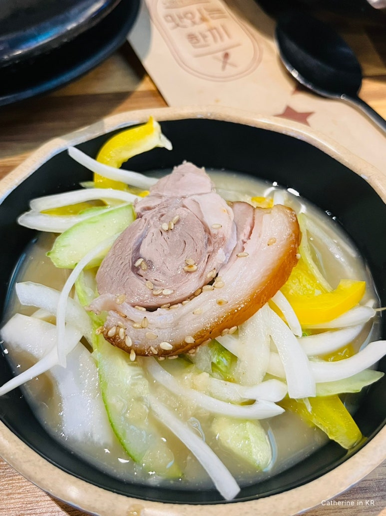세가족족발 이미지