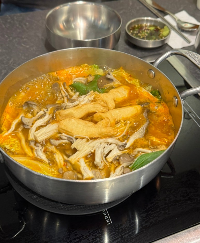 성동샤브칼국수 이미지