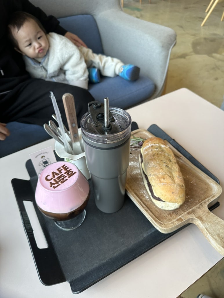 신준호베이커리카페 이미지