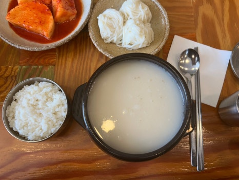 들꽃가마솥곰탕 이미지