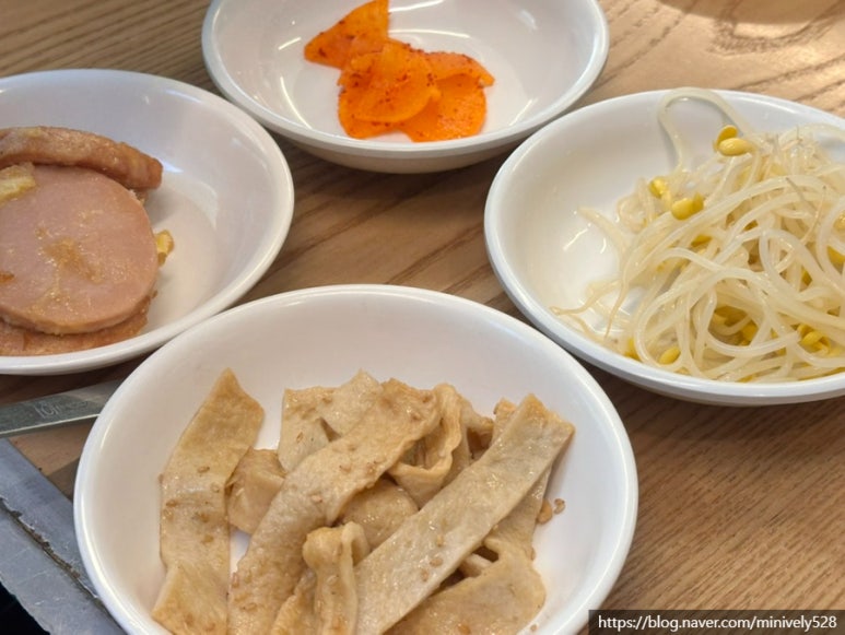 용문부대찌개 이미지