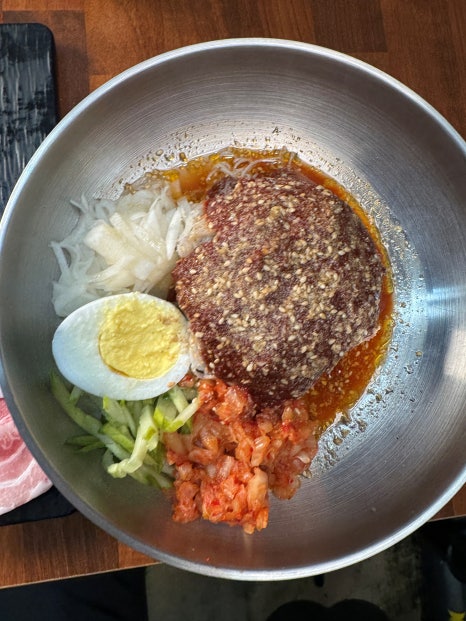 배불뚝이네솥단지삼겹살 이미지