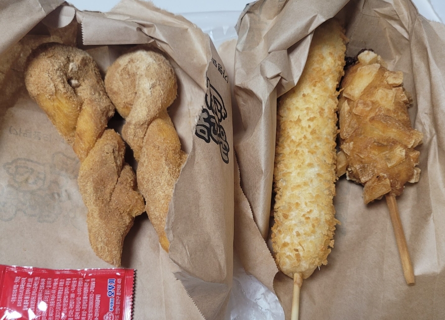 콩꼬물꽈배기 이미지