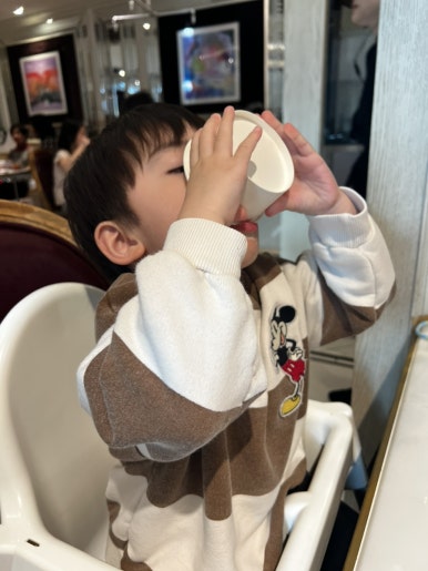 쨈아저씨 이미지