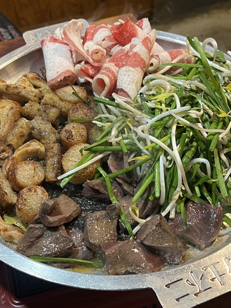 삼삼막창육회 이미지