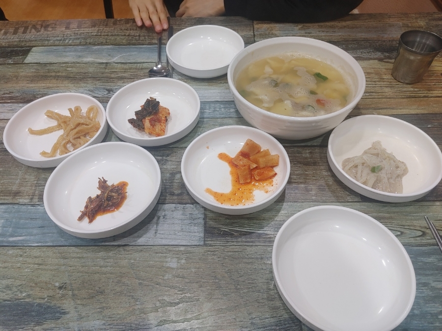 더도리칼국수 이미지