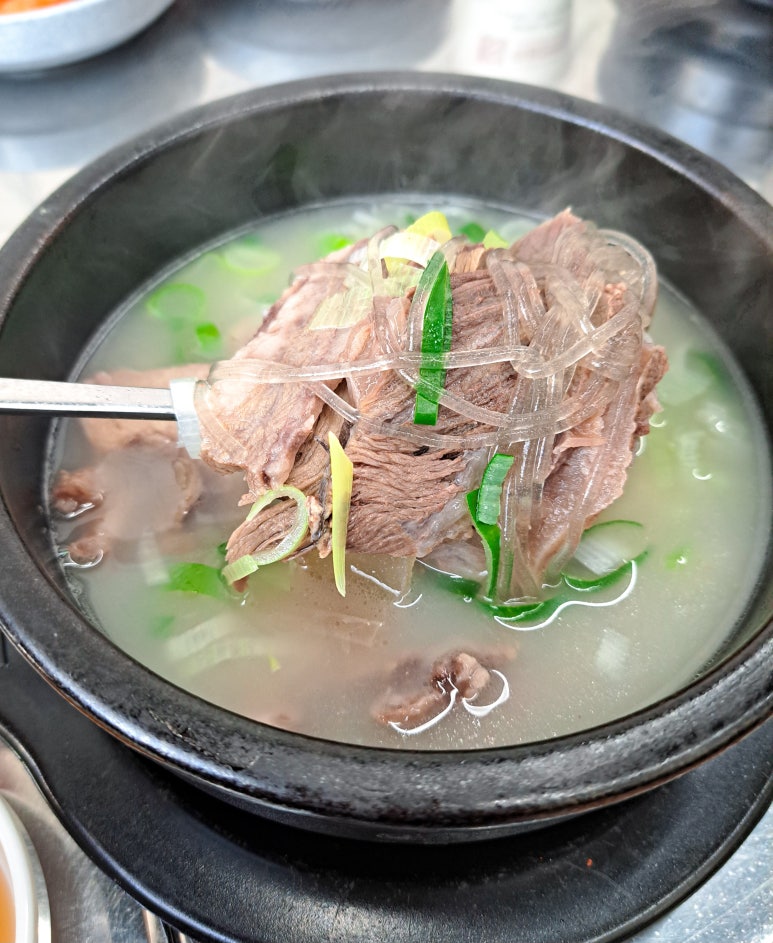 한우뚝배기소머리국밥 이미지