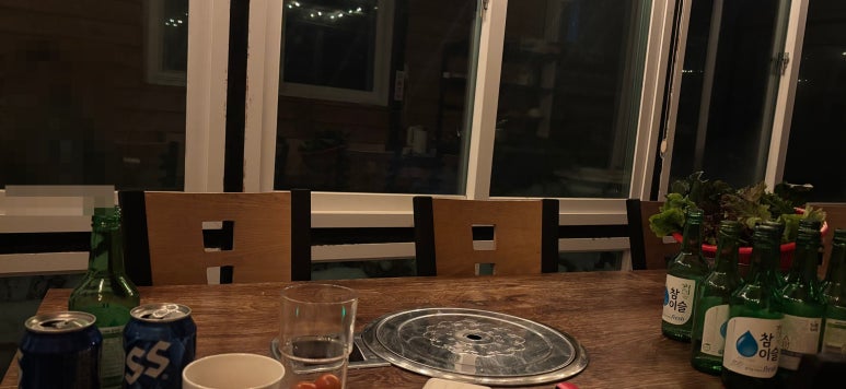 장미꽃핀집 이미지