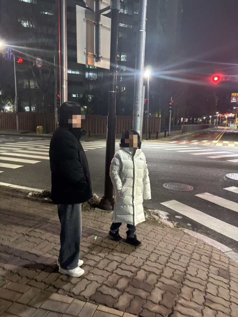 커피빈홍대역8번출구점 이미지
