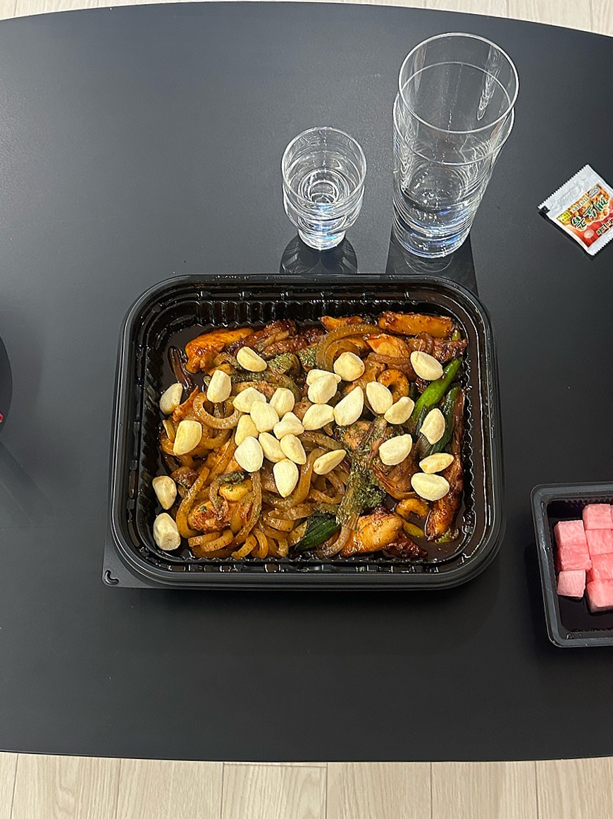 기영이숯불두마리치킨부산연제 이미지