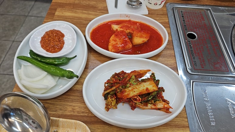 진미 감자탕 부대찌개 이미지