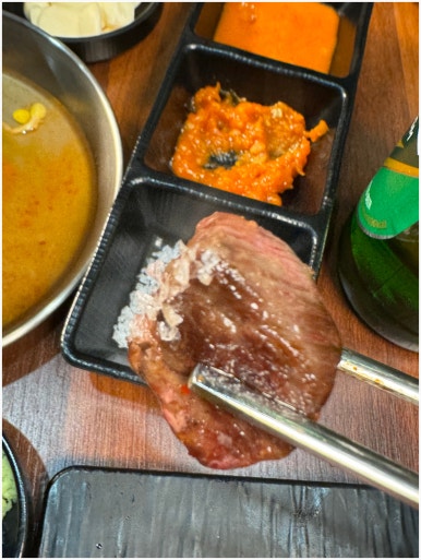 배불뚝이네솥단지삼겹살 이미지