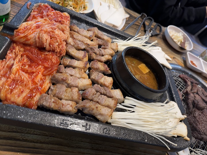 원조친구네정육식당 이미지