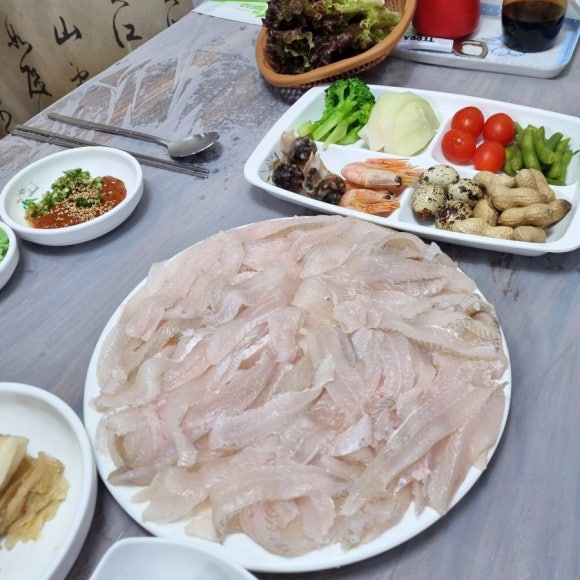 부자부자횟집 이미지