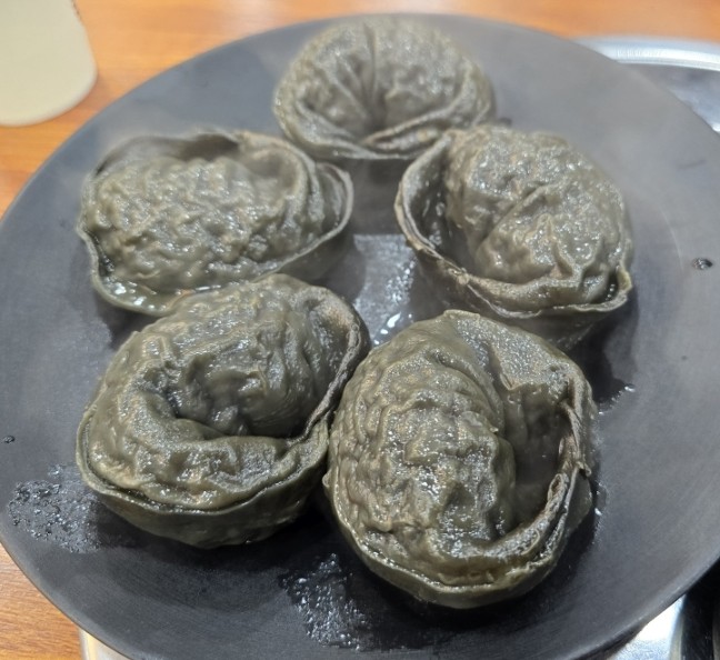 제주흑돼지왕만두 이미지