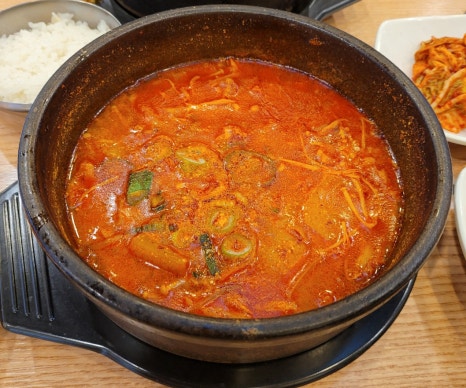 정이의 더큰 청진동해장국 이미지