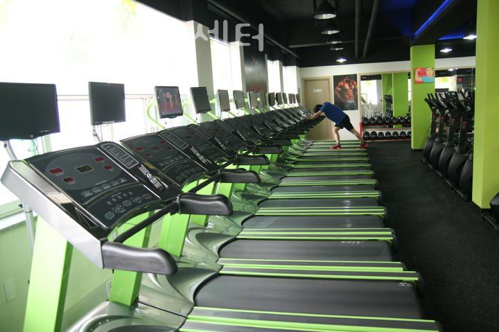 탑휘트니스 이미지