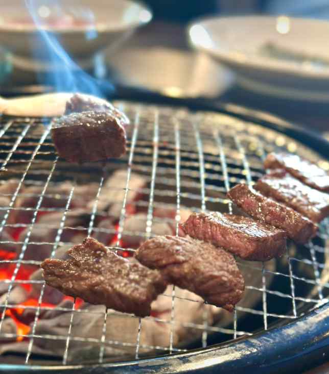 직접구워주는갈비 이미지