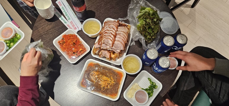 내포왕족발보쌈 이미지