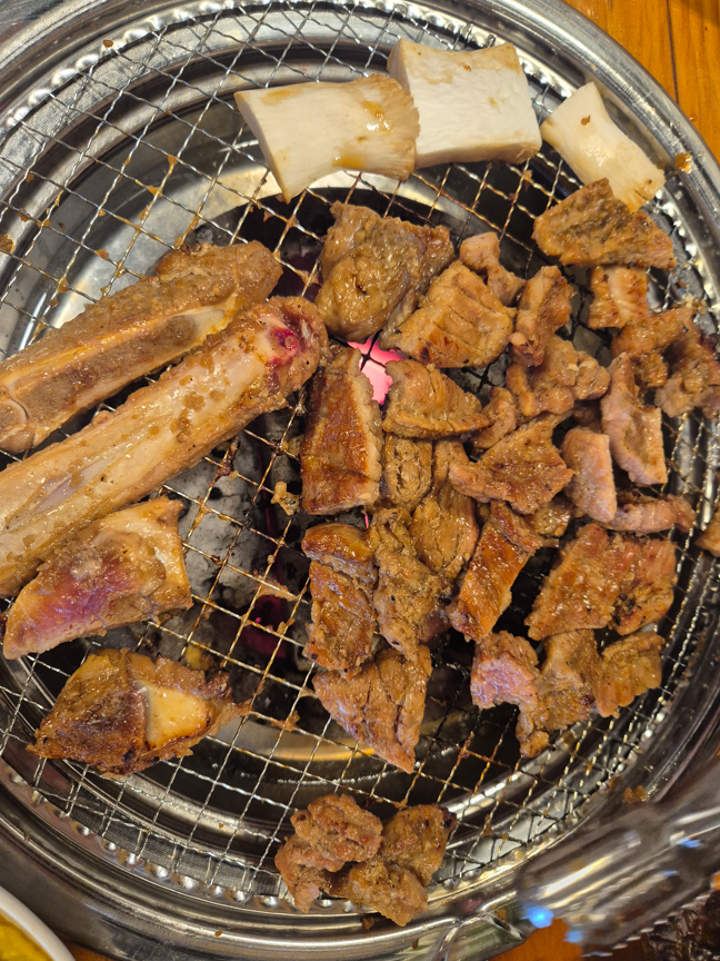 도도한암퇘지 이미지