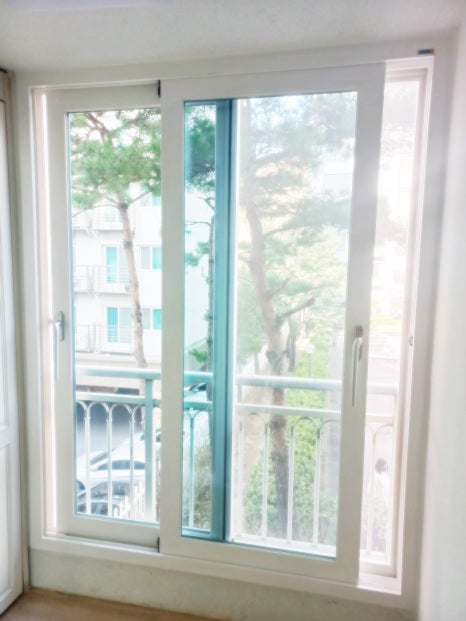제이샷시.유리 이미지