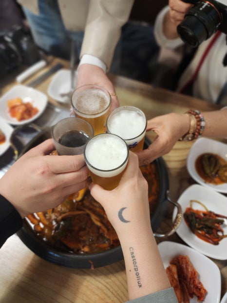 담뜨락 이미지