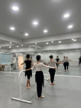 김지은이화무용학원 이미지