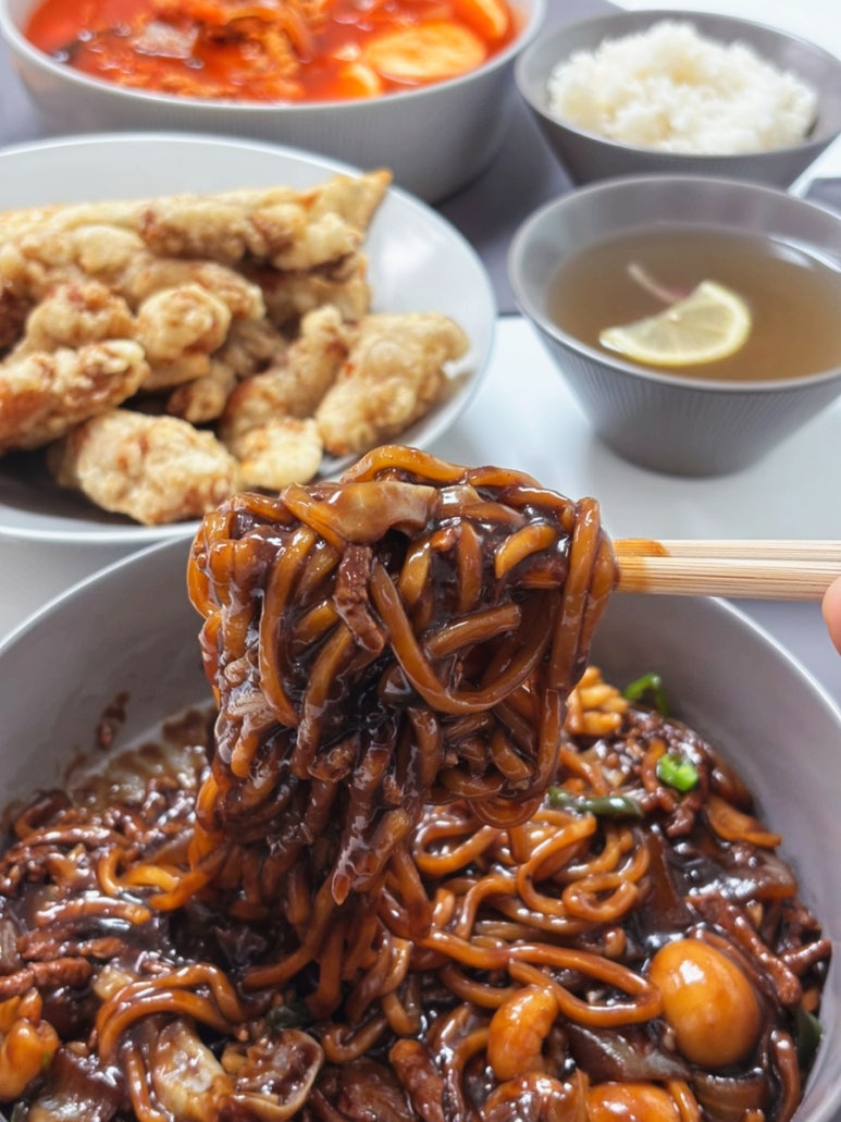 짜장왕왕서방 이미지