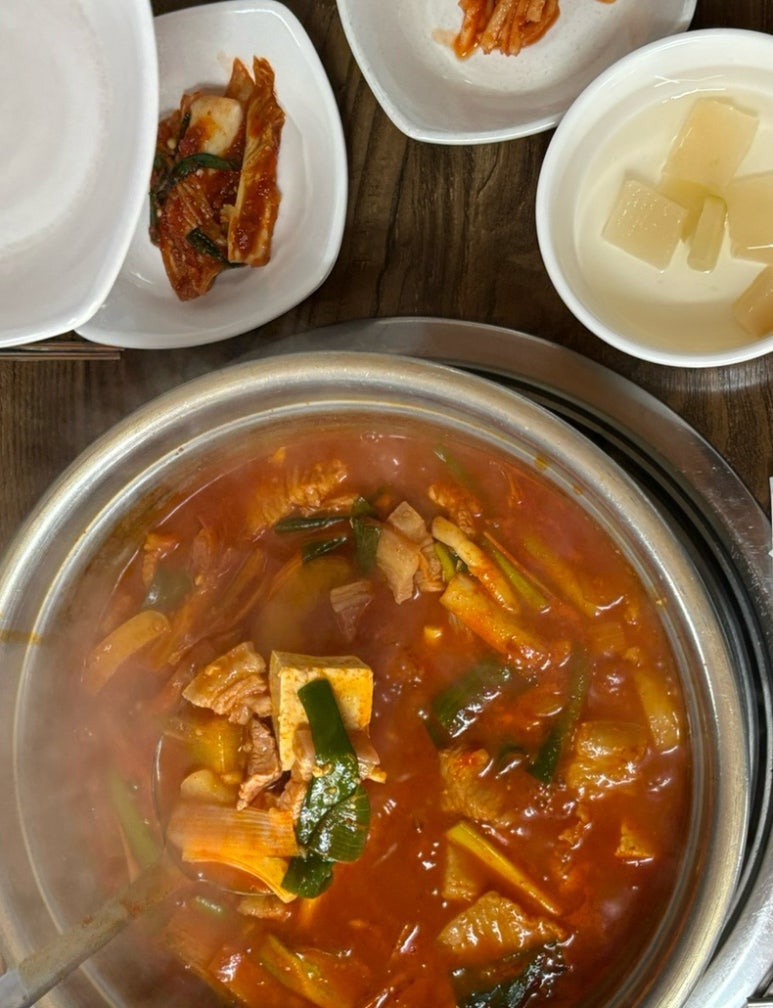 정여사식당 이미지
