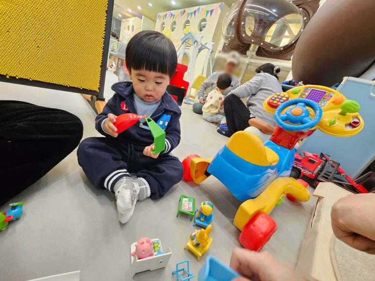 제니스키즈카페통진 이미지
