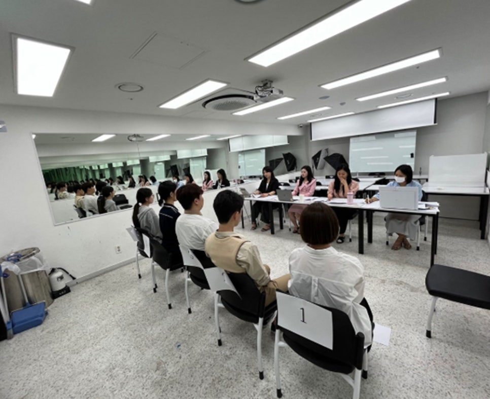 유리코스메틱 이미지