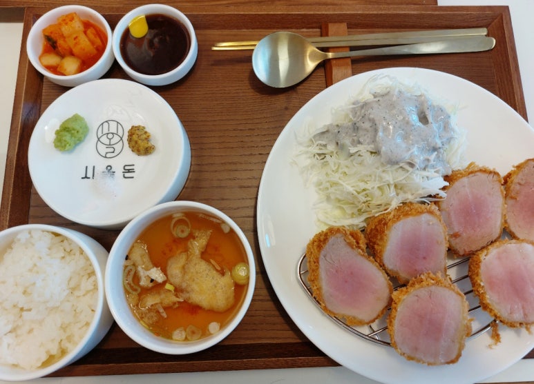 쑥이네 떡볶이 이미지