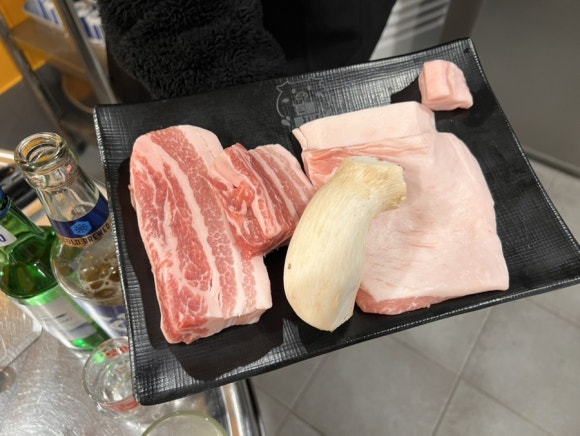 돈에 빠지다 이미지
