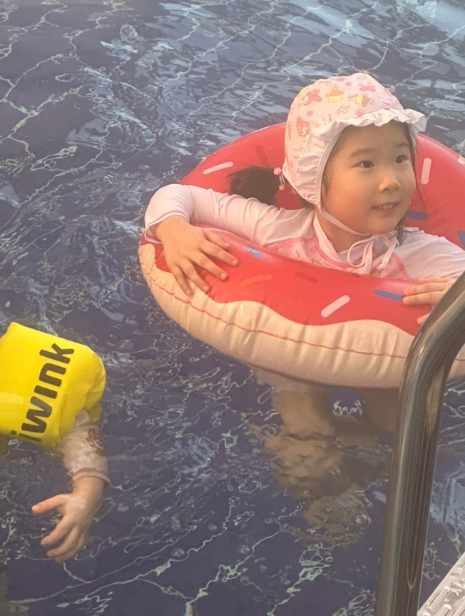 네온키즈펜션 이미지