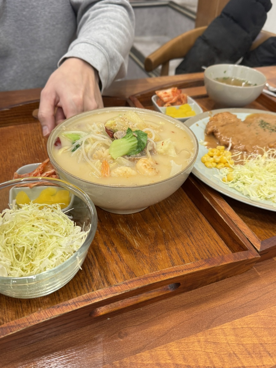 동그리식당 이미지