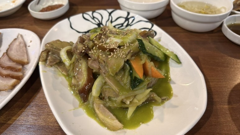 달봉이족발 이미지