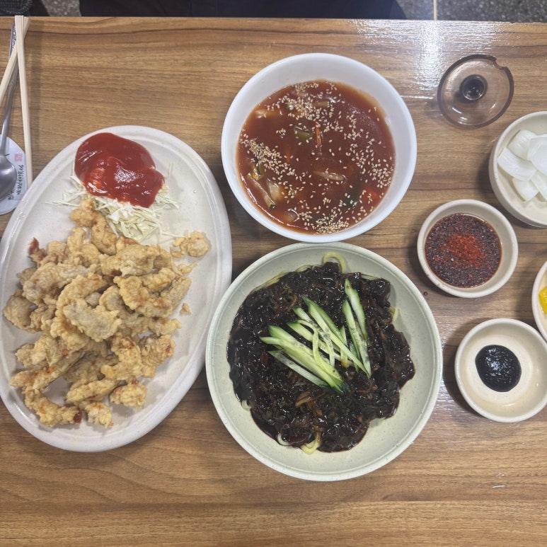 만리홍반점 이미지