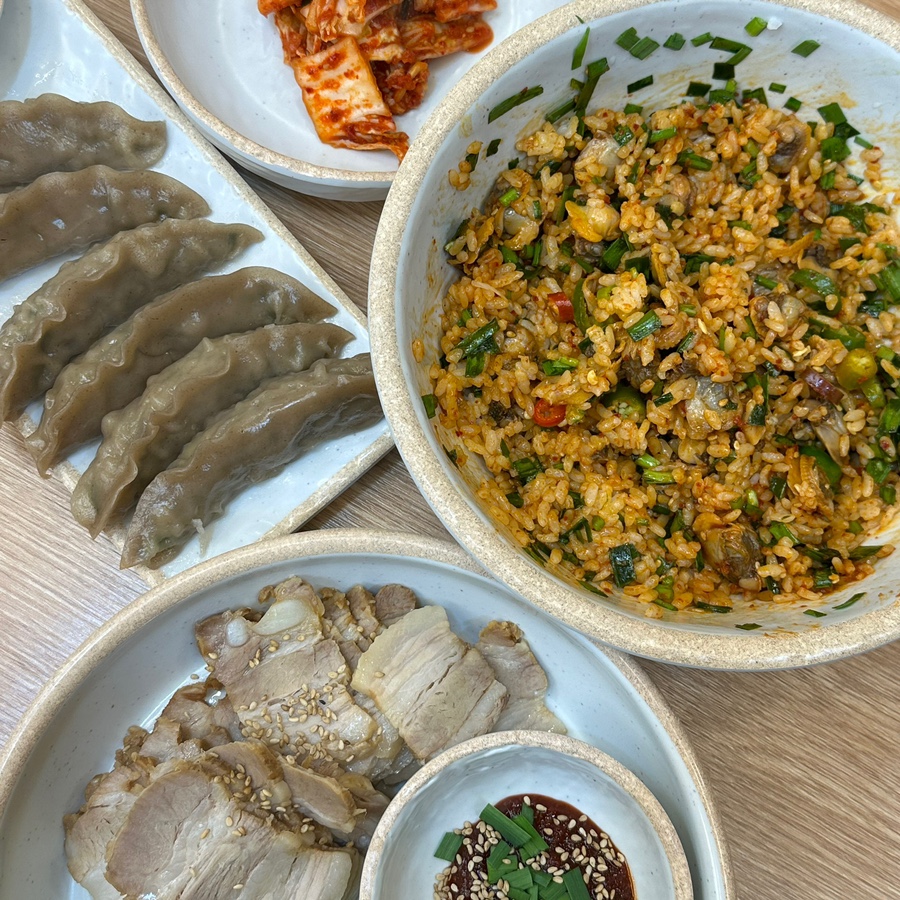 엄마손보쌈칼국수 이미지