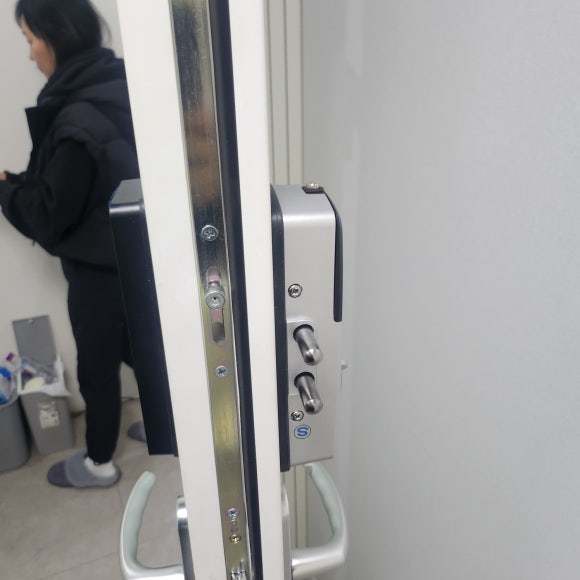 24시출장열쇠게이트맨도어락성수동열쇠집 이미지